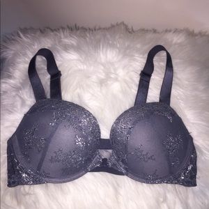 Victoria’s Secret push up bra